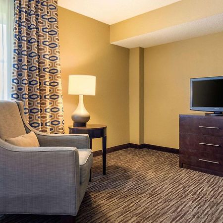 Suburban Studios Arlington Heights Elk Grove Εξωτερικό φωτογραφία
