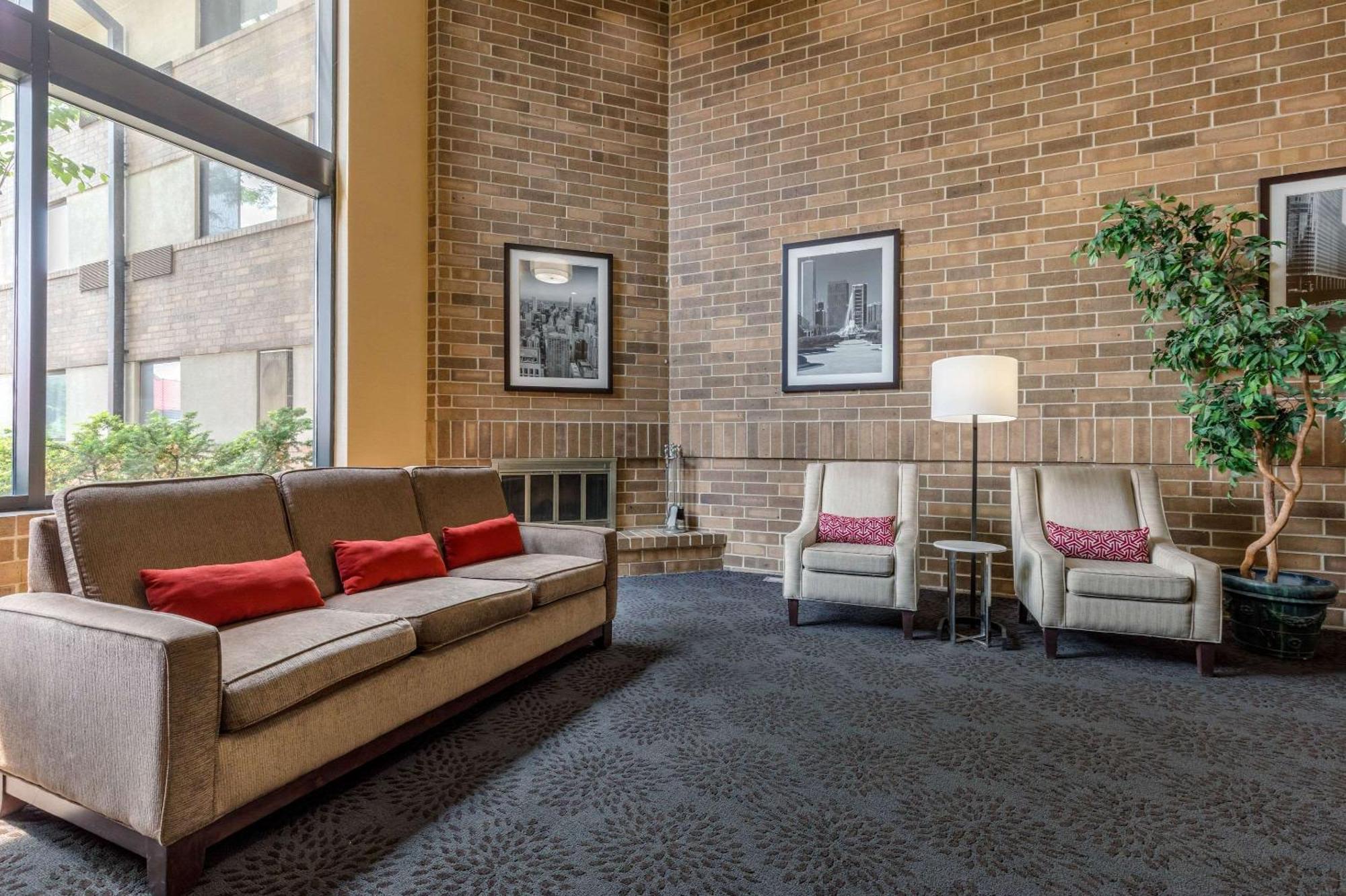 Suburban Studios Arlington Heights Elk Grove Εξωτερικό φωτογραφία